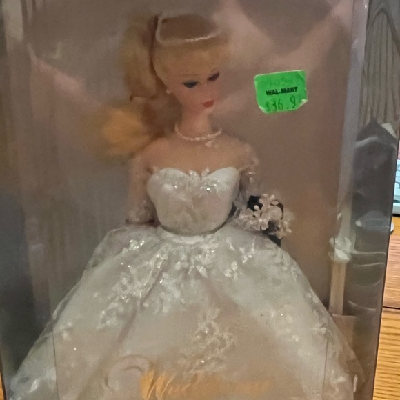 Collector Barbie’s - Picture 8 of 12